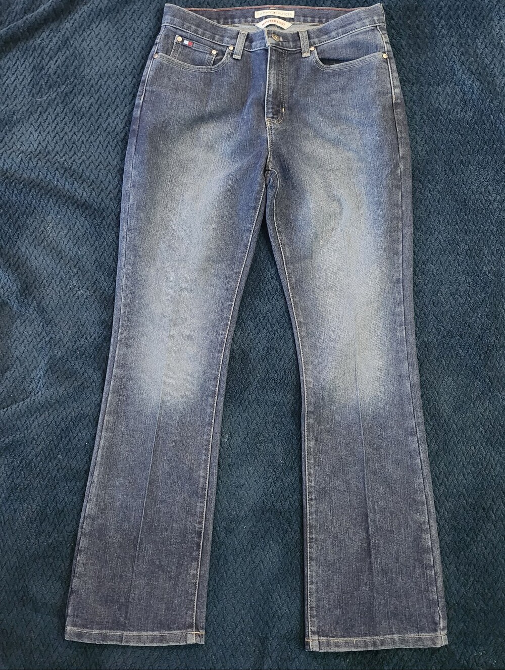 Womens Tommy Hilfiger Hipster Boot Cut Faded Blue Jeans Size 8 32 Inseam